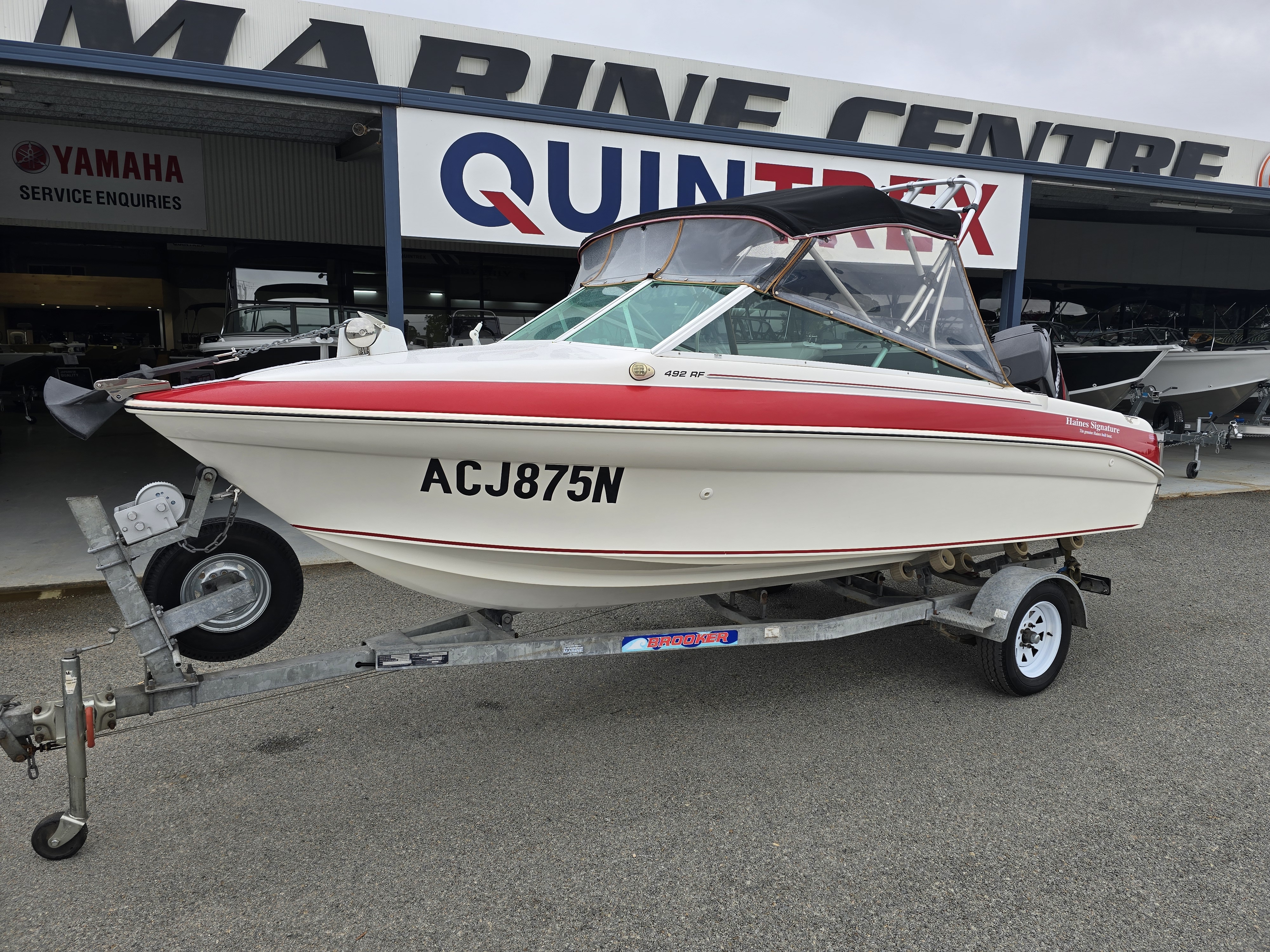 1999 Haines Signature 492RF